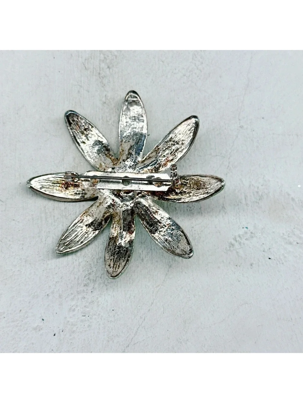 345u. Modern Floral Enamel Brooch